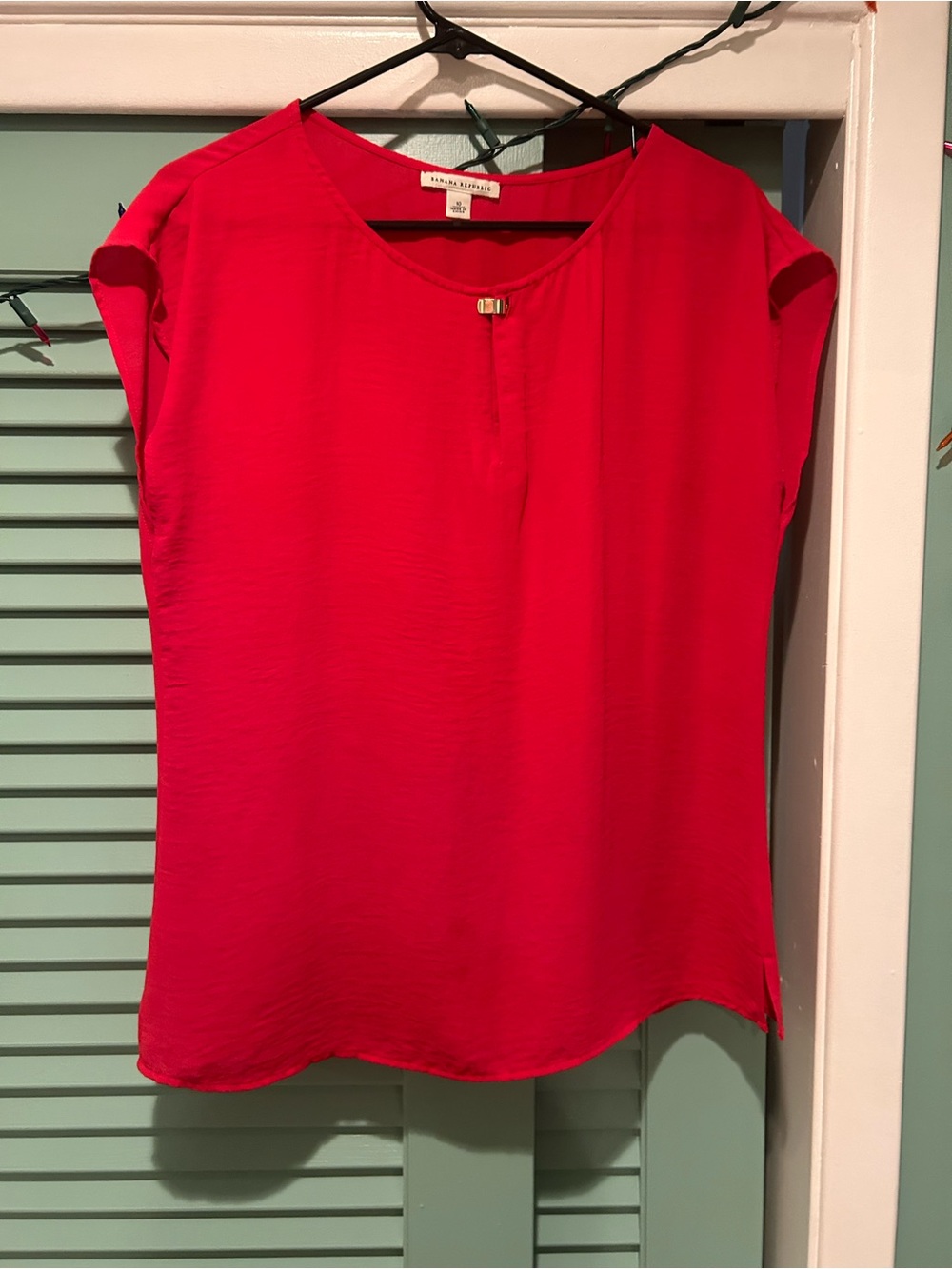 Banana Republic Vibrant Red Cap-Sleeve Blouse with Gold Accent